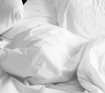 What Causes Bed Bugs