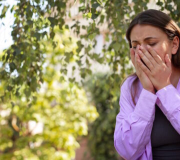 How Summer Pests Affect Allergy Sufferers